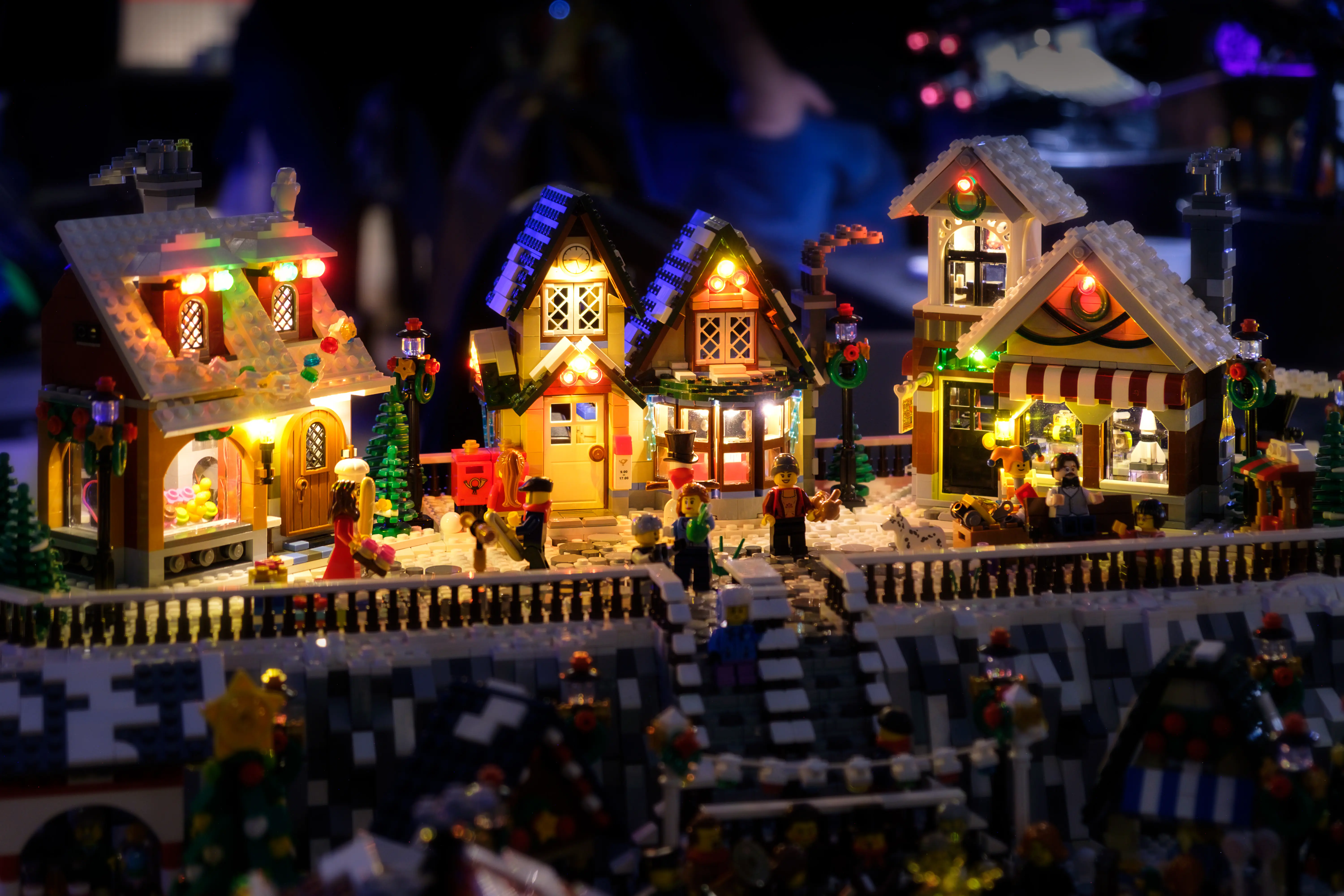 Illuminer le marché de notre village est l'un de nos prochains objectifs, probablement le plus important